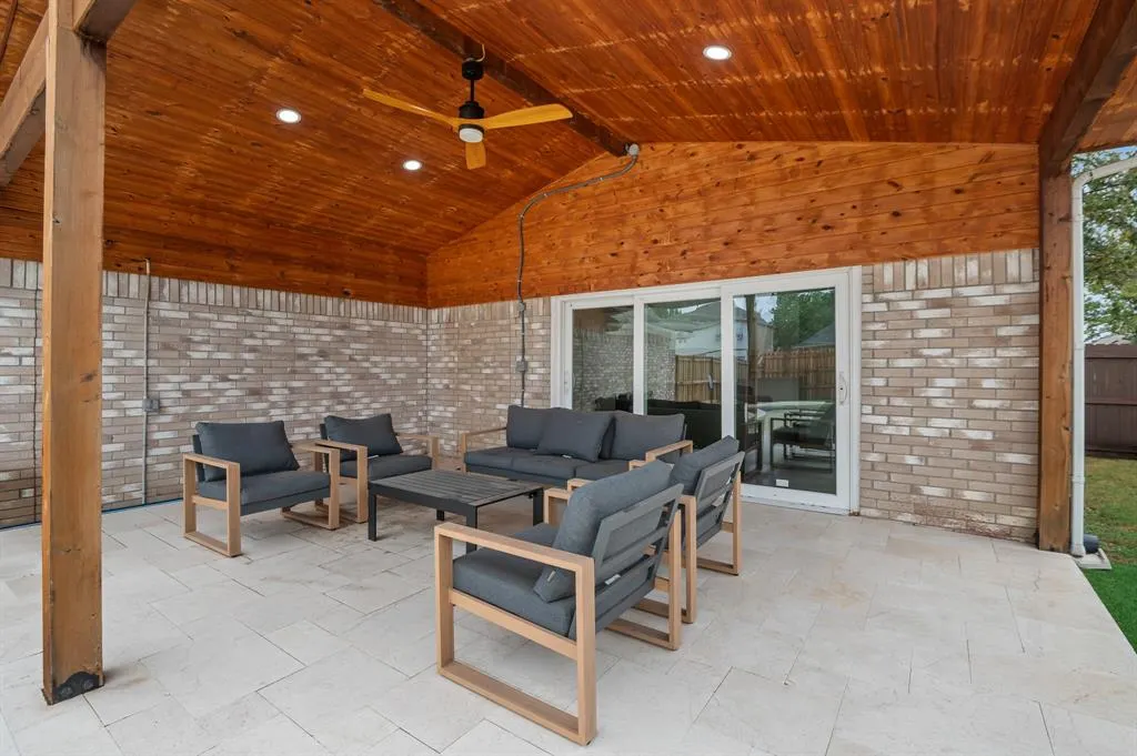 1314 Kenshire Court