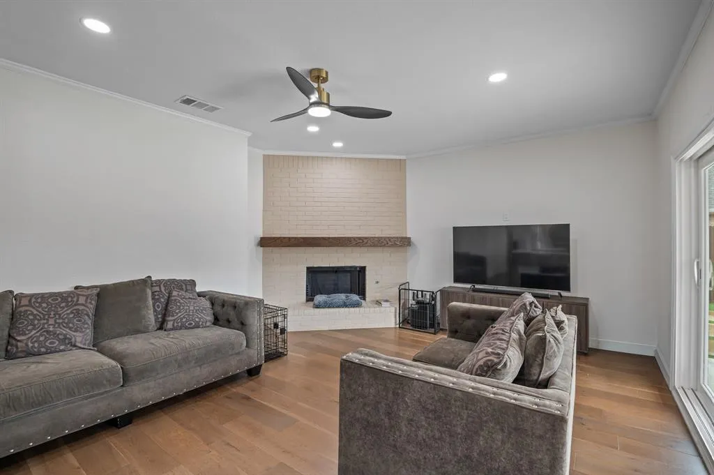 1314 Kenshire Court
