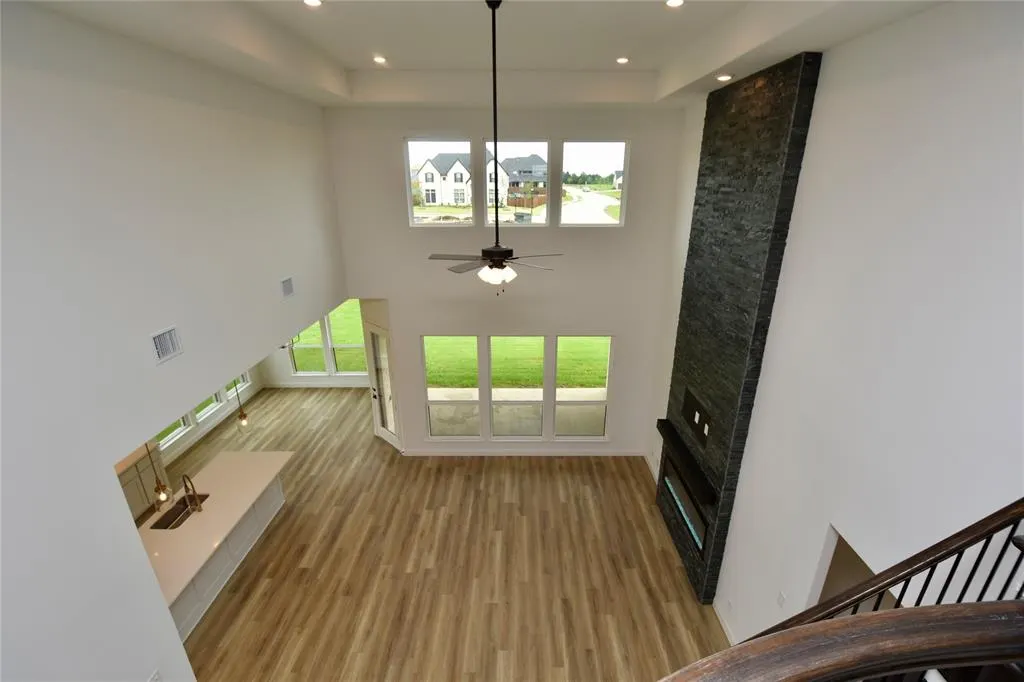 4001 CECILO Drive