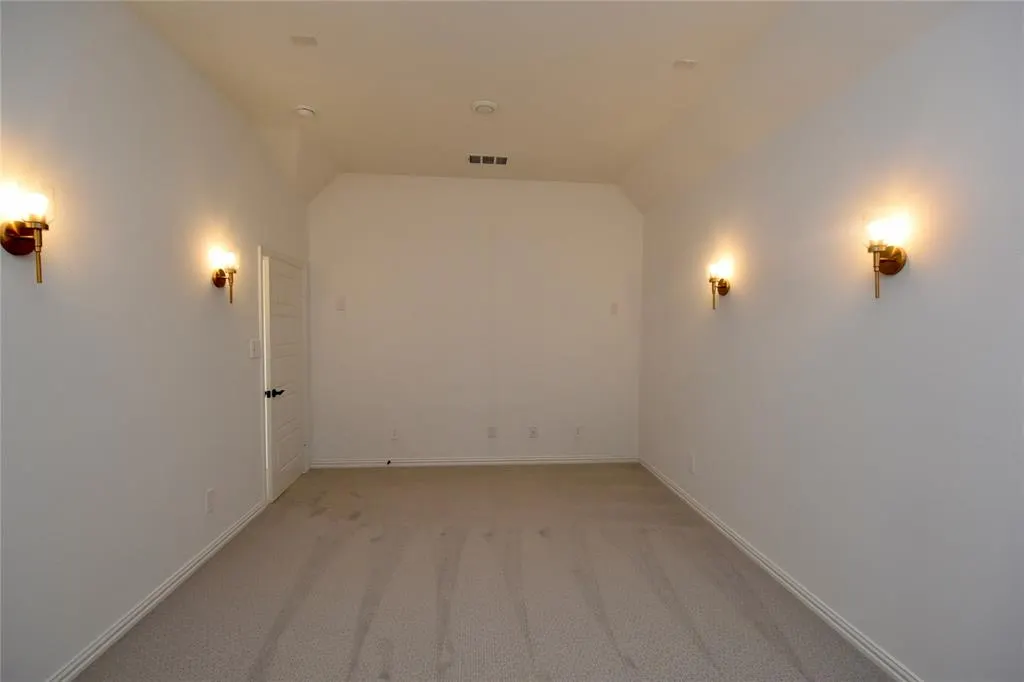 4001 CECILO Drive