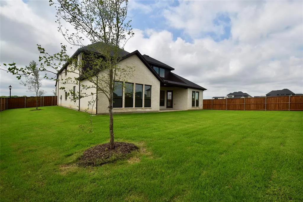 4001 CECILO Drive
