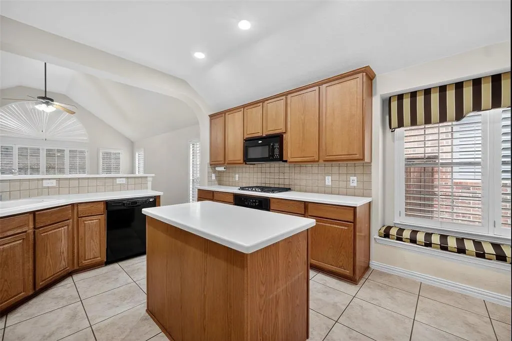 2408 Barranca Way