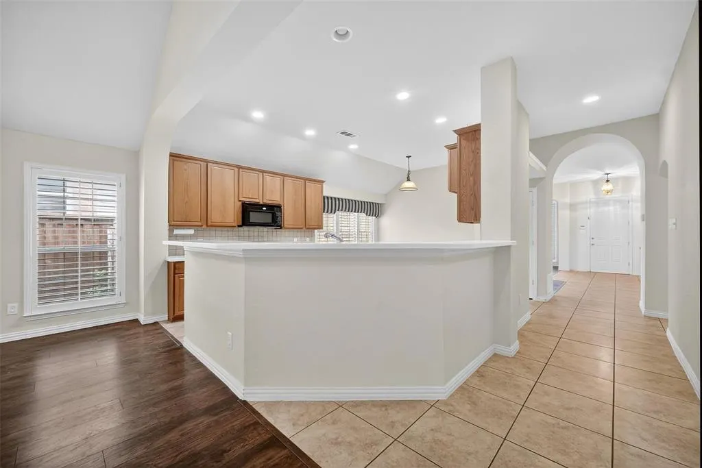 2408 Barranca Way
