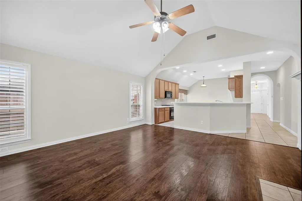 2408 Barranca Way
