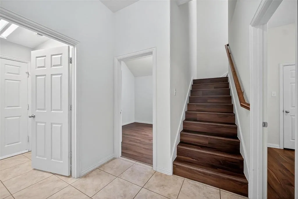 2408 Barranca Way