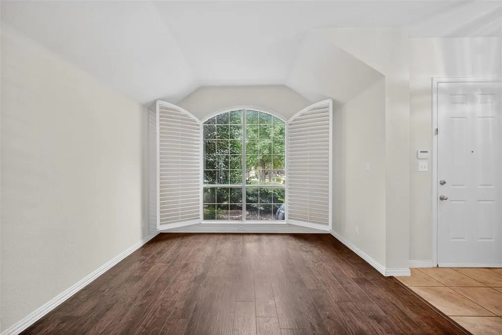 2408 Barranca Way