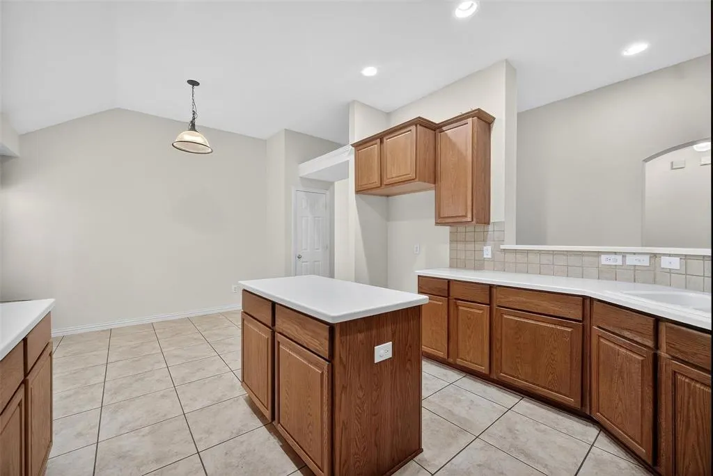2408 Barranca Way