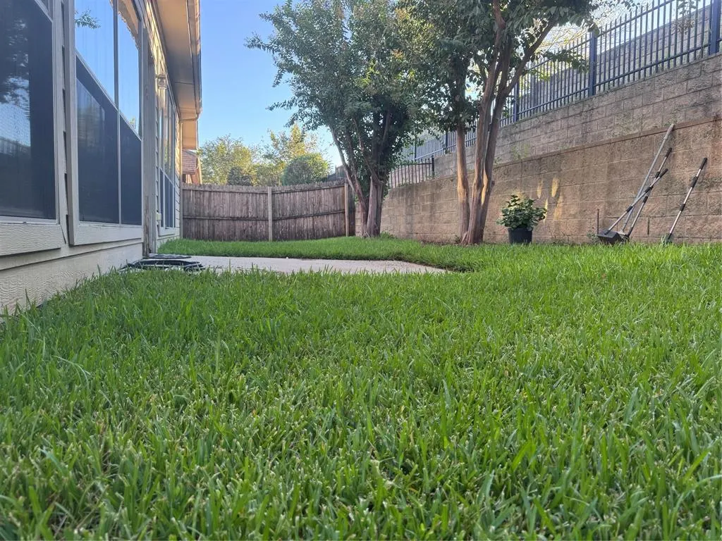 2408 Barranca Way