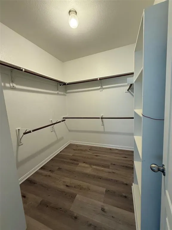 5709 Centeridge Lane