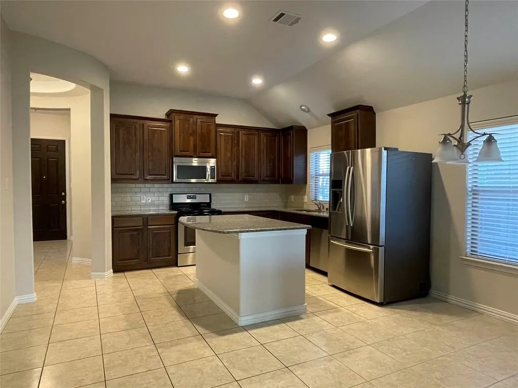 5709 Centeridge Lane