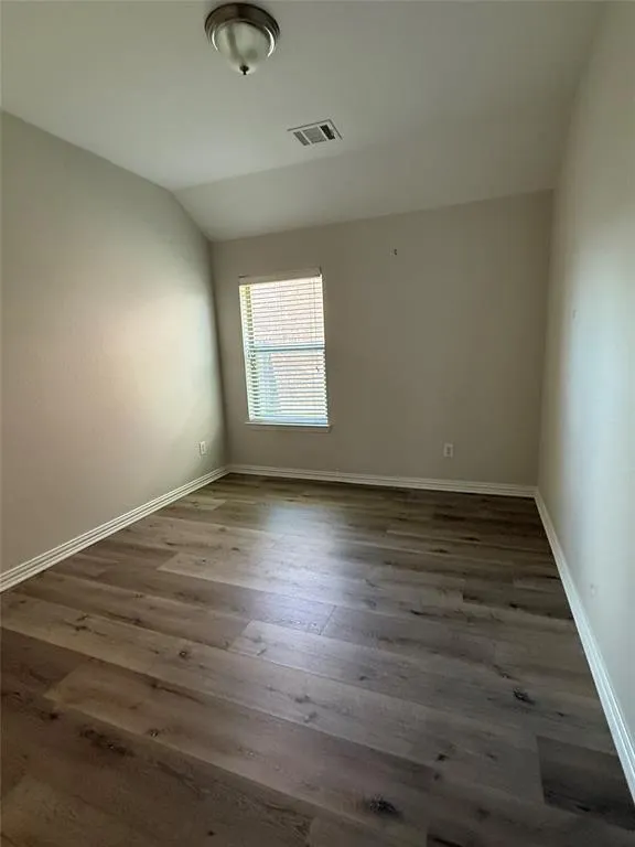 5709 Centeridge Lane
