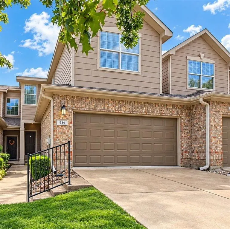 936 Cypress Creek Drive