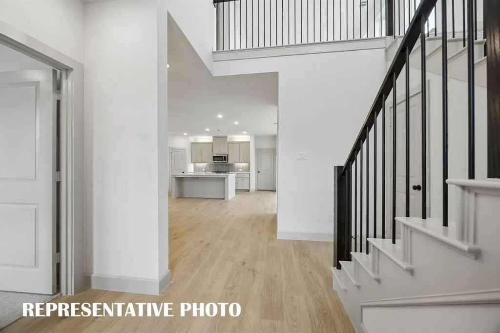 4816 Tenkara Lane