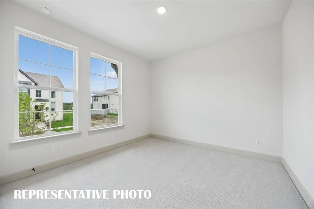 4816 Tenkara Lane