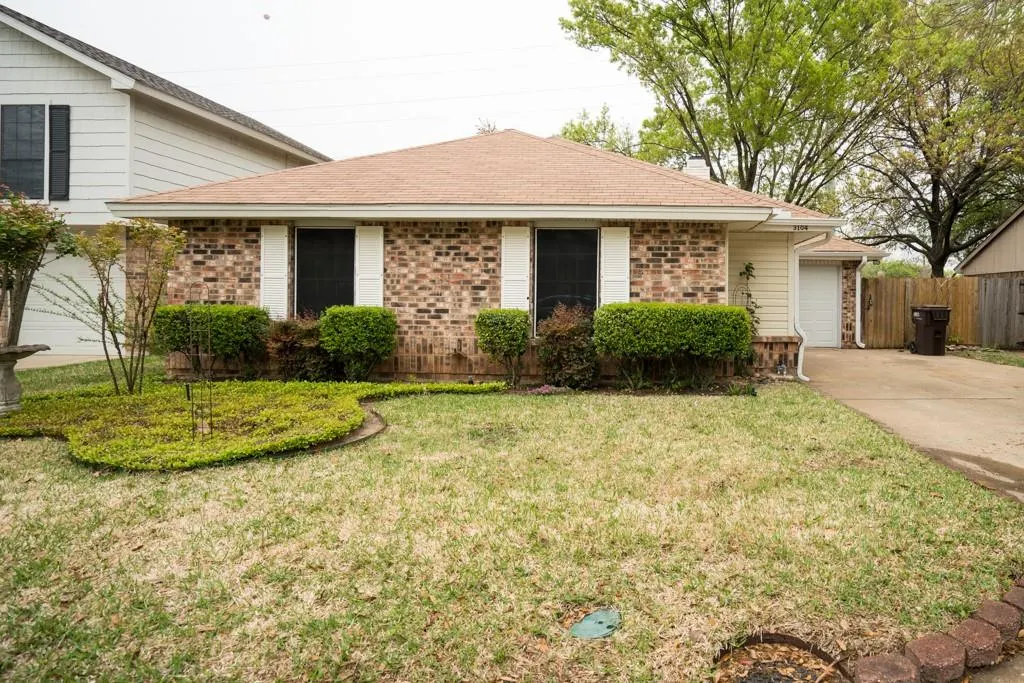 3104 Boxwood Lane