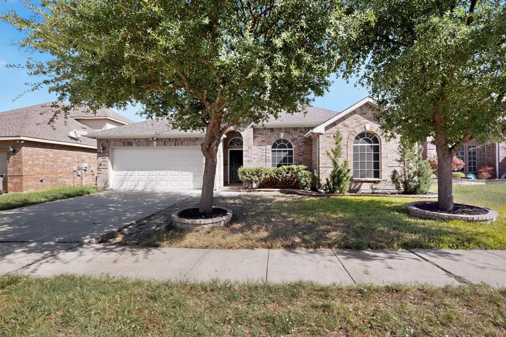 14908 Riverside Drive