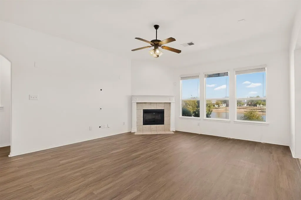 14908 Riverside Drive