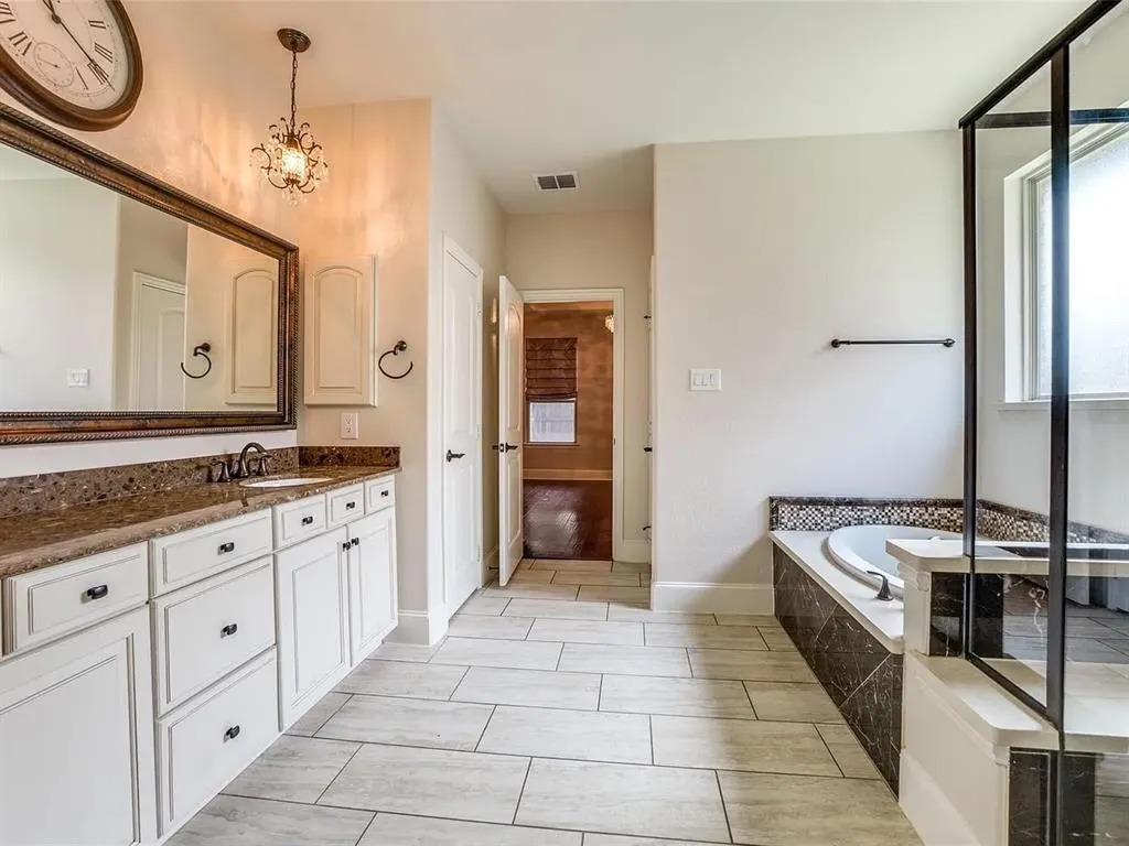 13086 Early Wood Drive