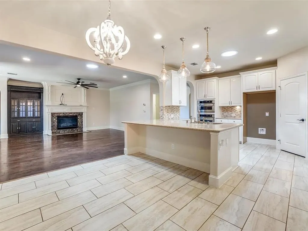 13086 Early Wood Drive