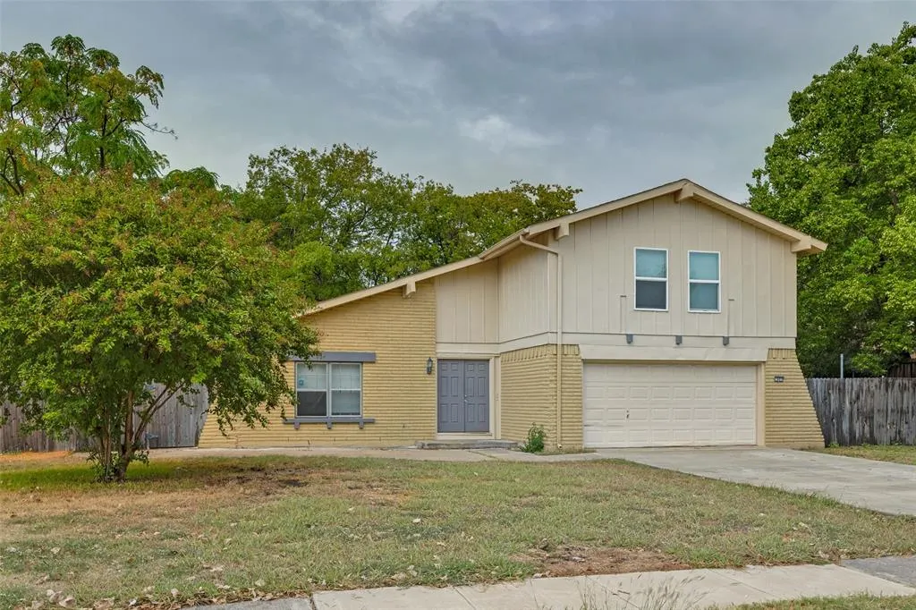 1601 Wendy Way