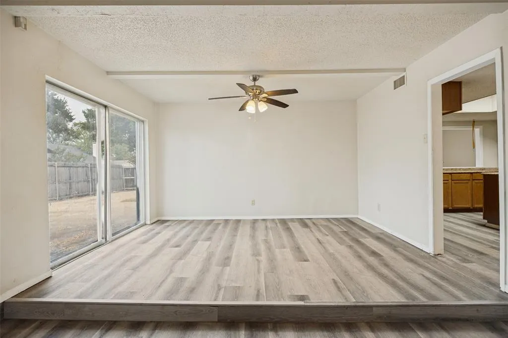 1601 Wendy Way