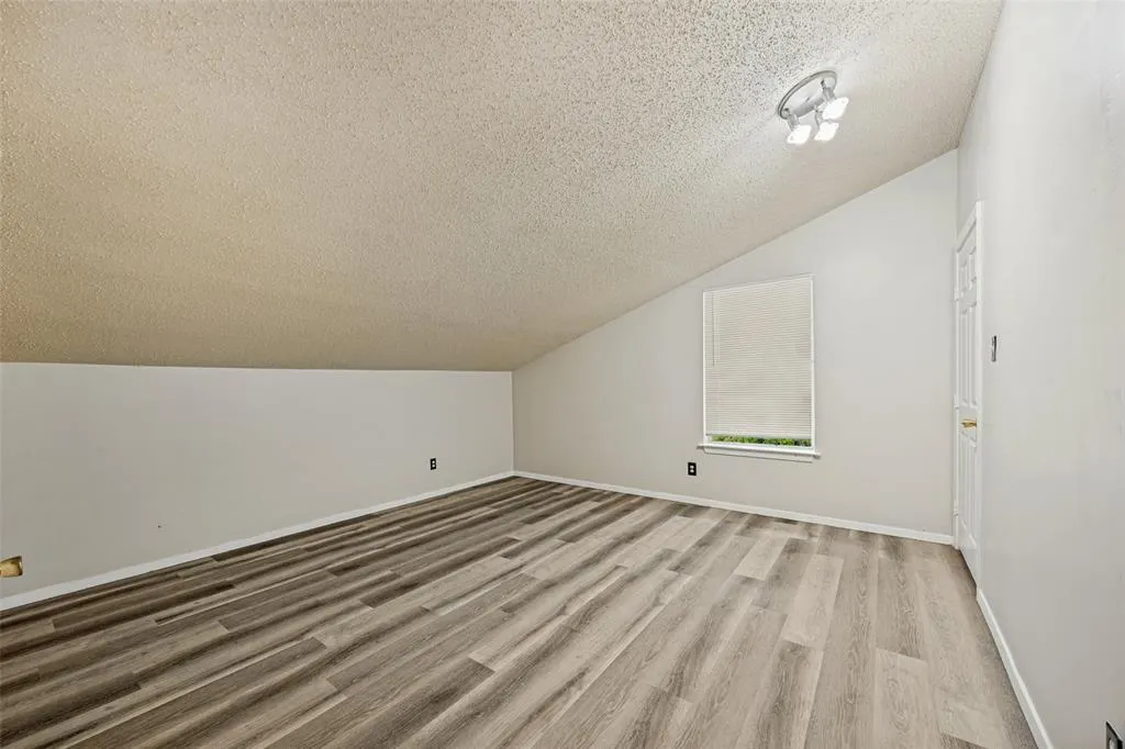 1601 Wendy Way