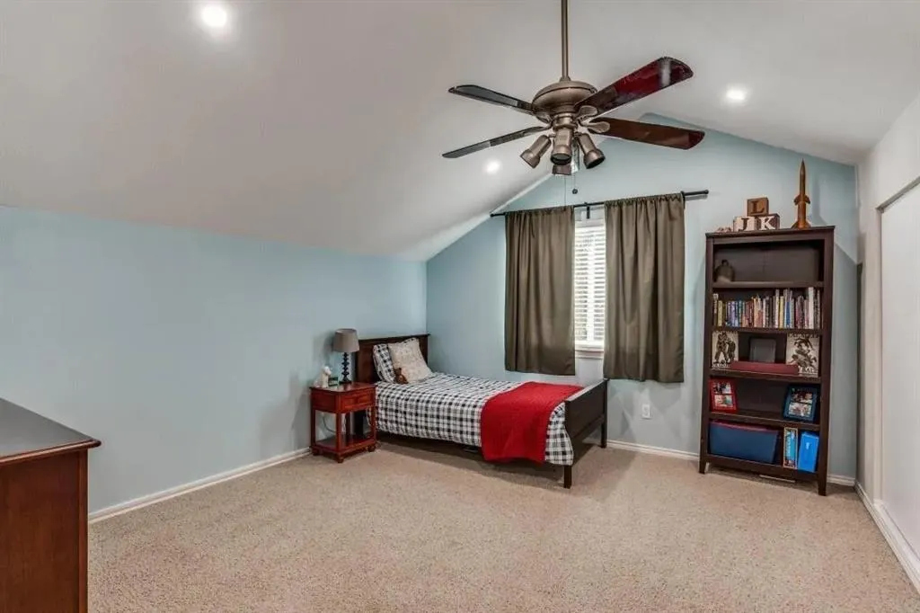 2116 Oak Brook Drive