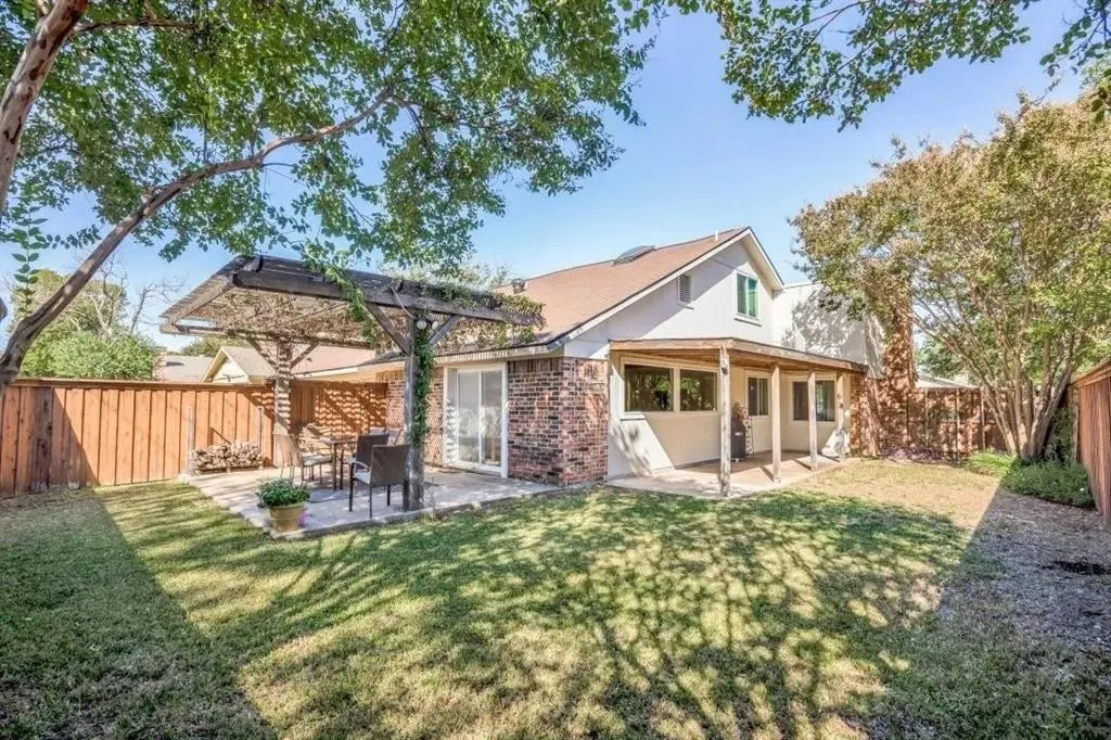 2116 Oak Brook Drive