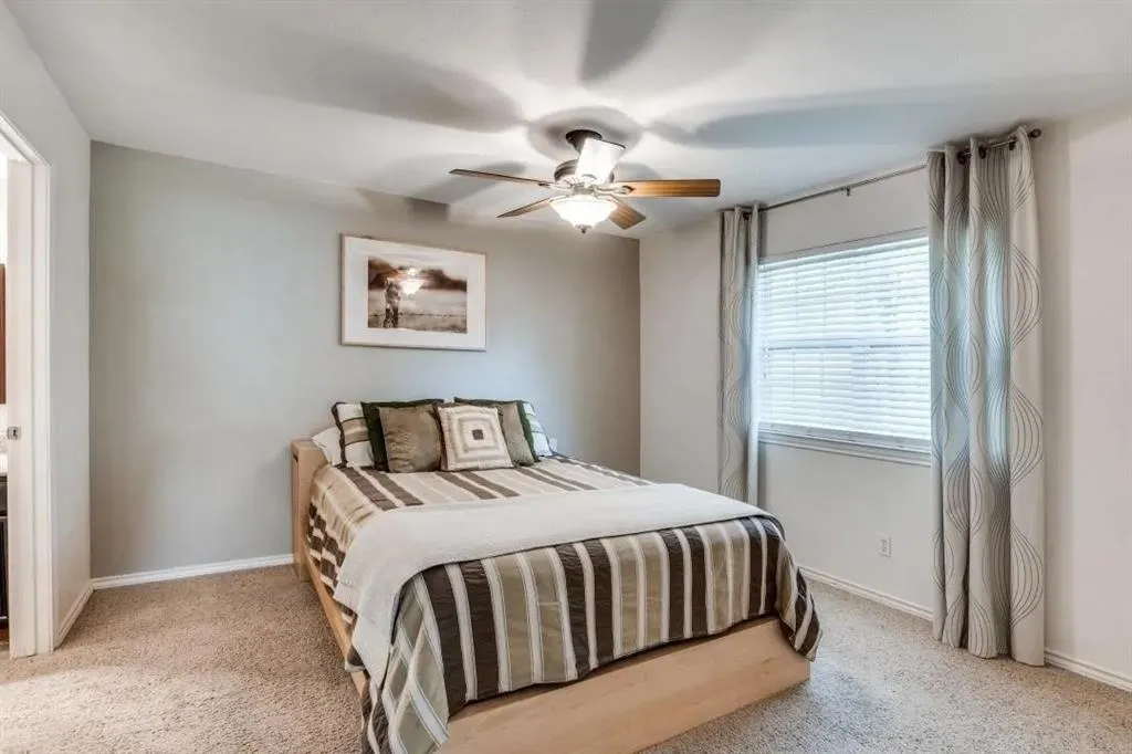 2116 Oak Brook Drive
