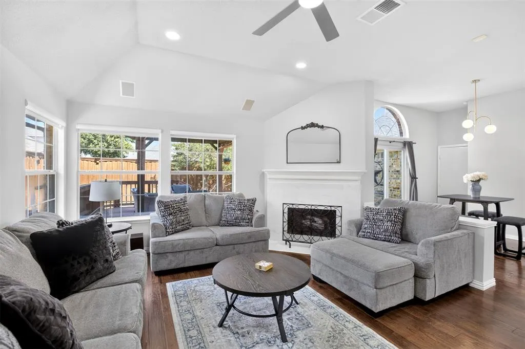 10908 Shadow Brook Lane