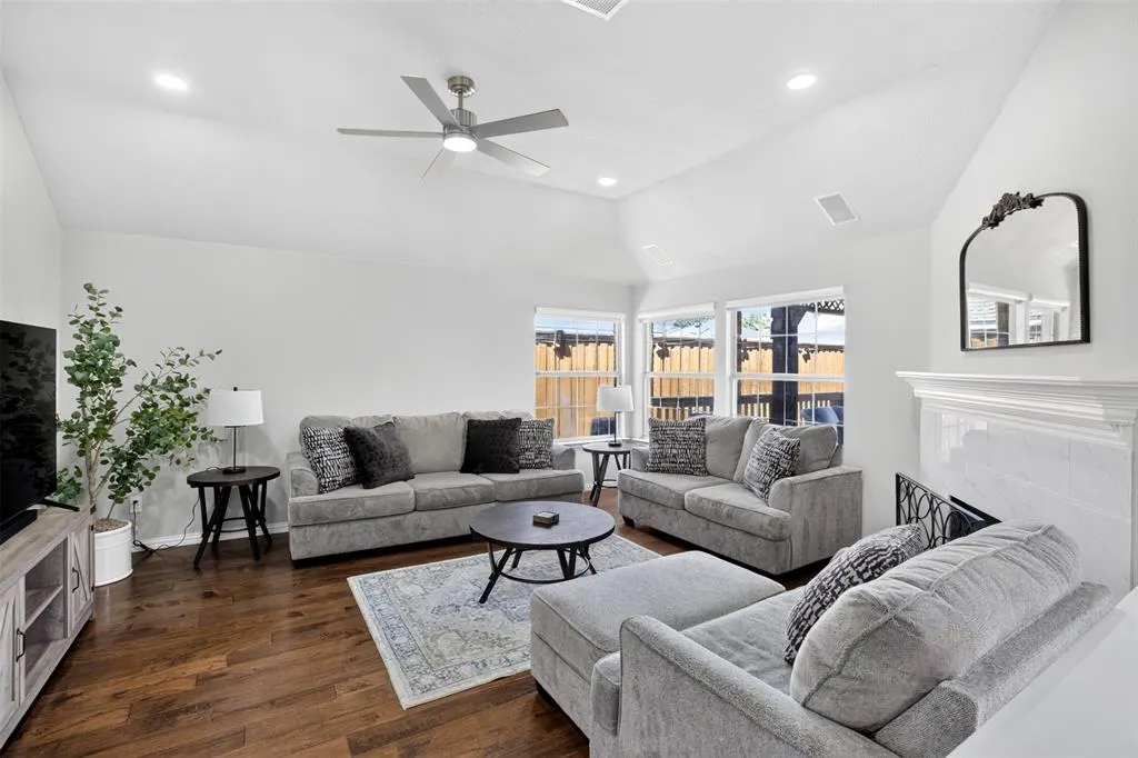 10908 Shadow Brook Lane