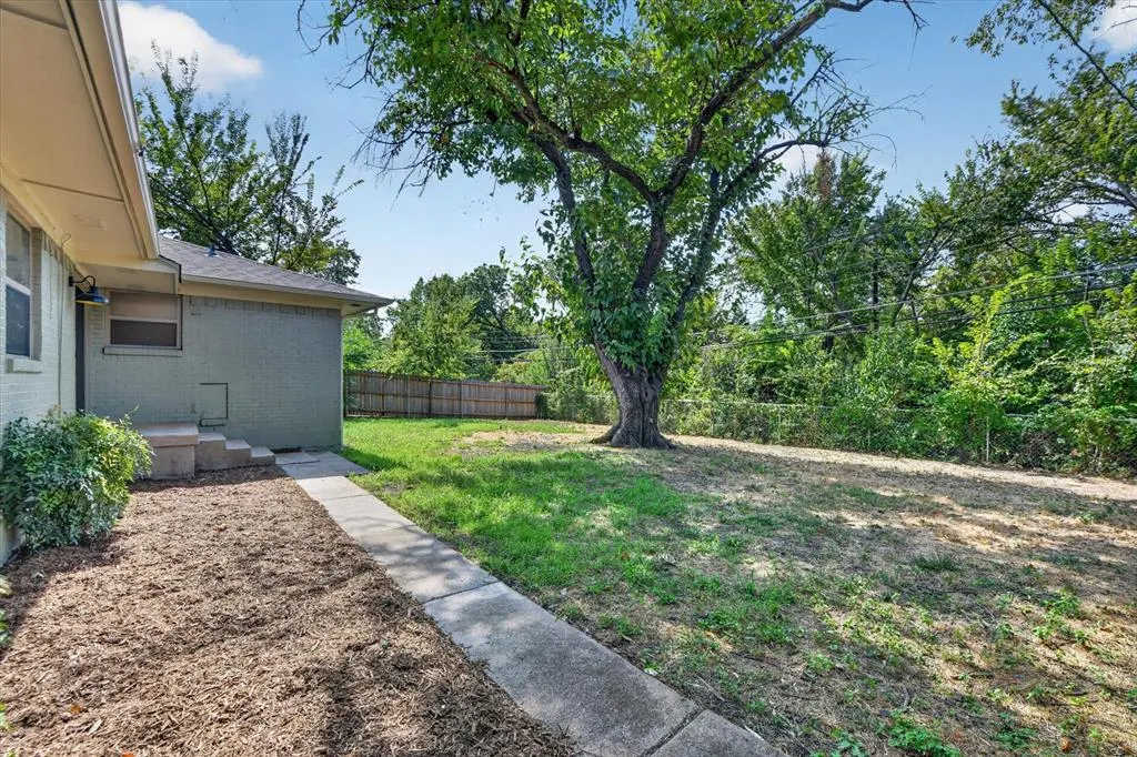 1607 Nantucket Drive