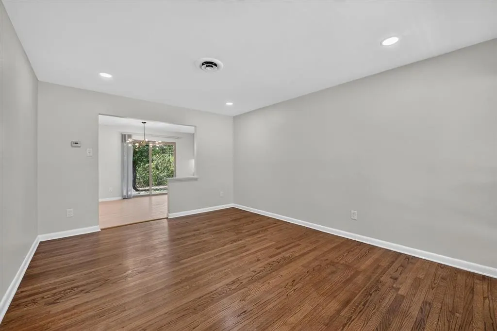 1607 Nantucket Drive