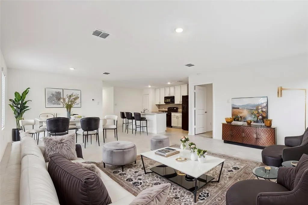 2812 Ozark Circle