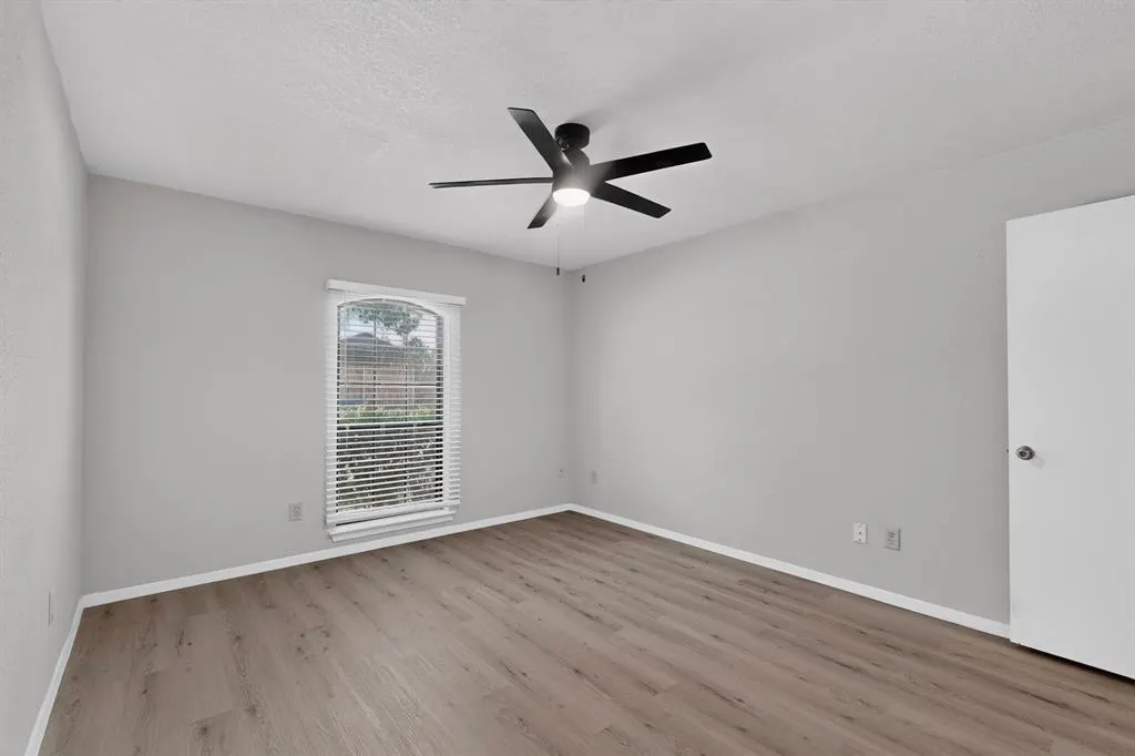 528 Post Oak Lane