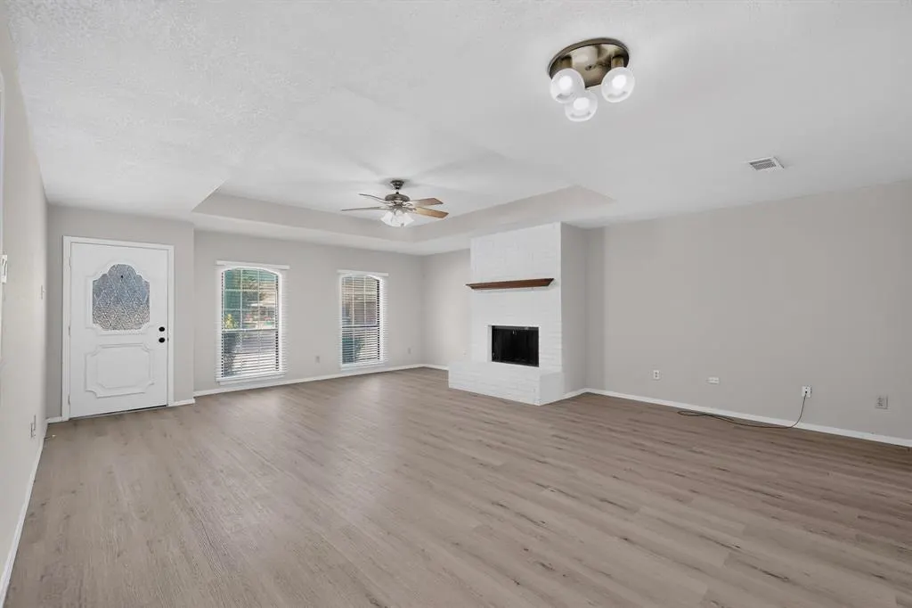 528 Post Oak Lane