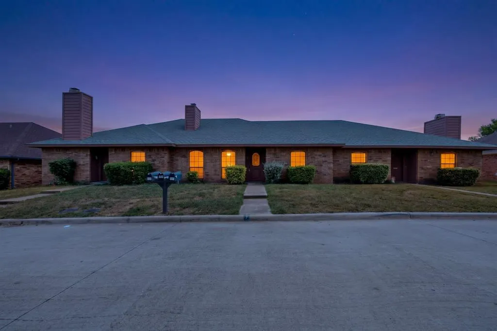 528 Post Oak Lane