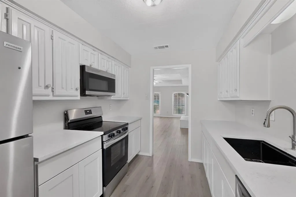 528 Post Oak Lane