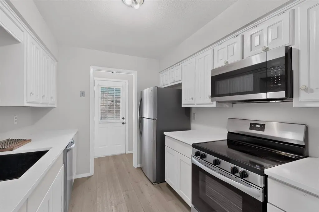 528 Post Oak Lane