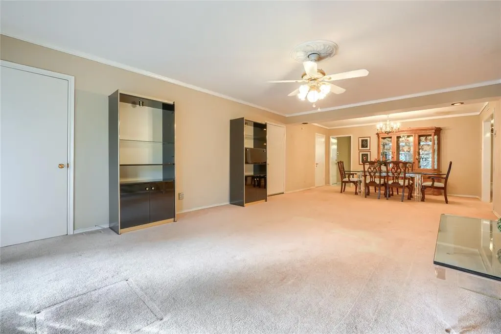 6349 Diamond Head Circle #6349D
