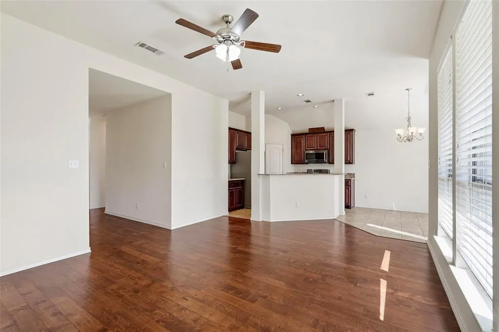 416 Windridge Drive