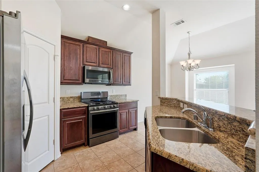 416 Windridge Drive