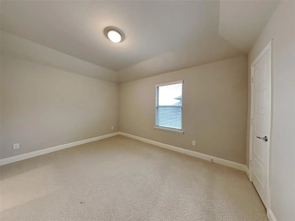 8262 Ottowa Ridge