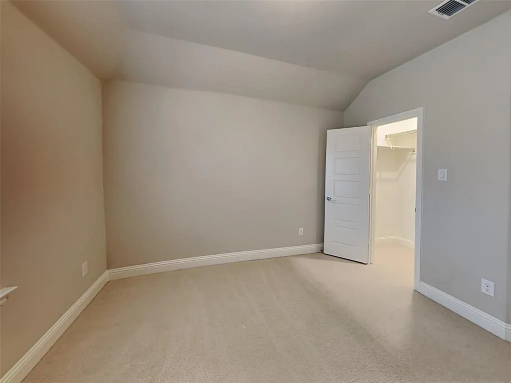 8262 Ottowa Ridge