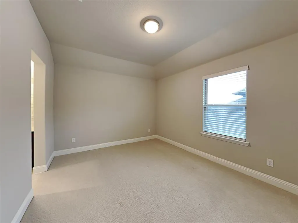 8262 Ottowa Ridge