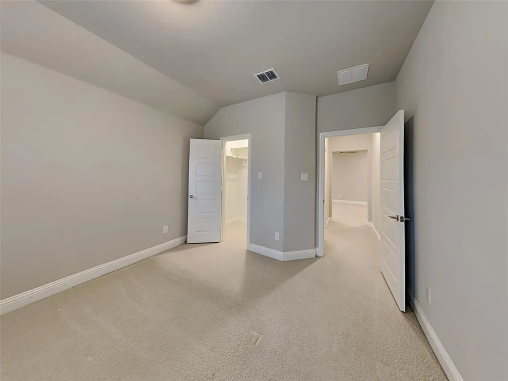 8262 Ottowa Ridge
