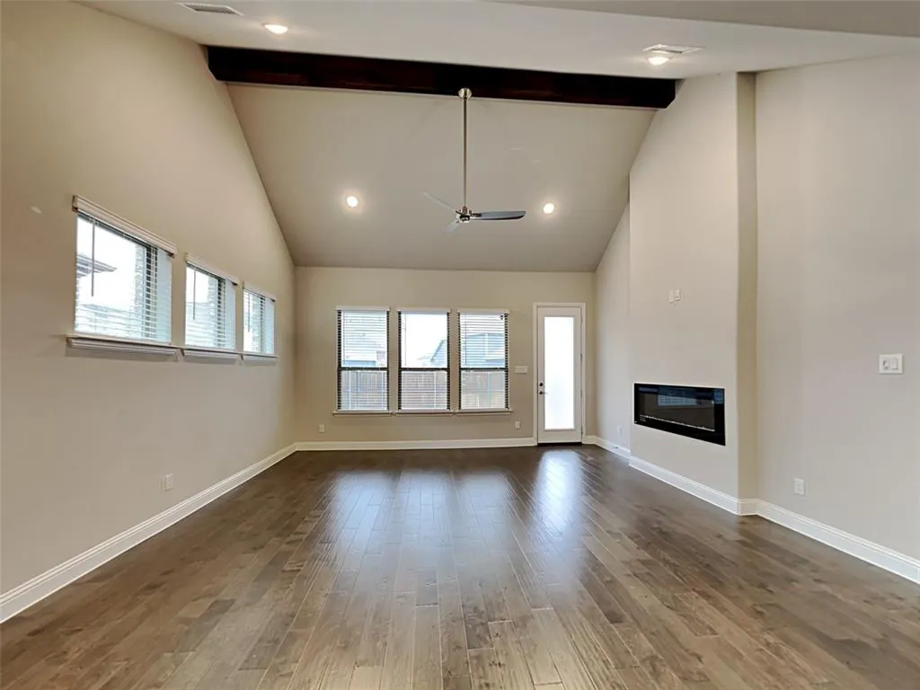 8262 Ottowa Ridge