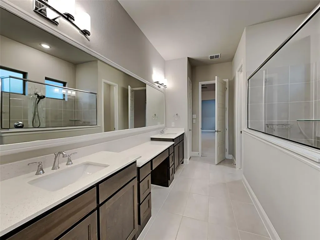 8262 Ottowa Ridge