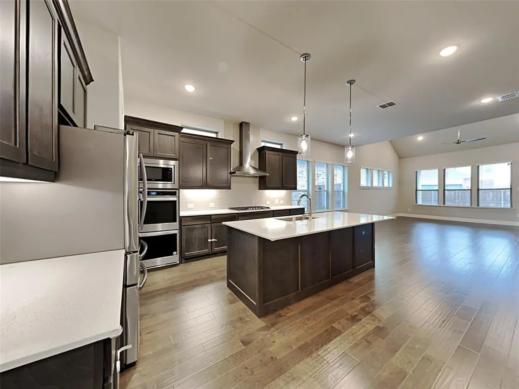 8262 Ottowa Ridge