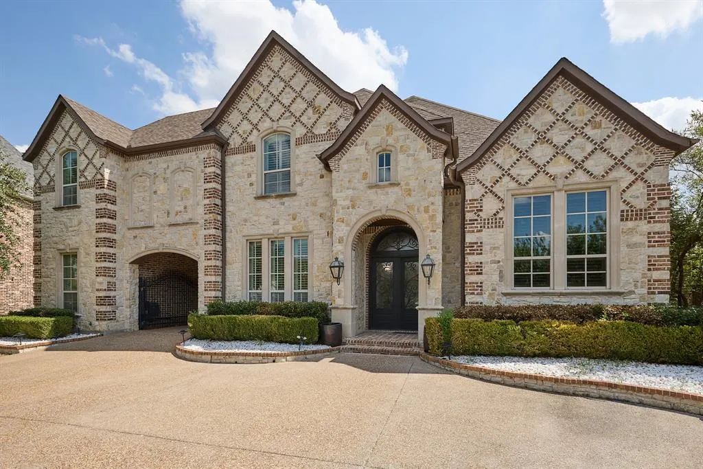 1450 Hilton Head Lane